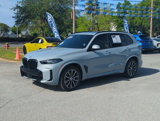 Used 2026 BMW X5 xDrive40i w/ M Sport Package AWD/4WD image 8
