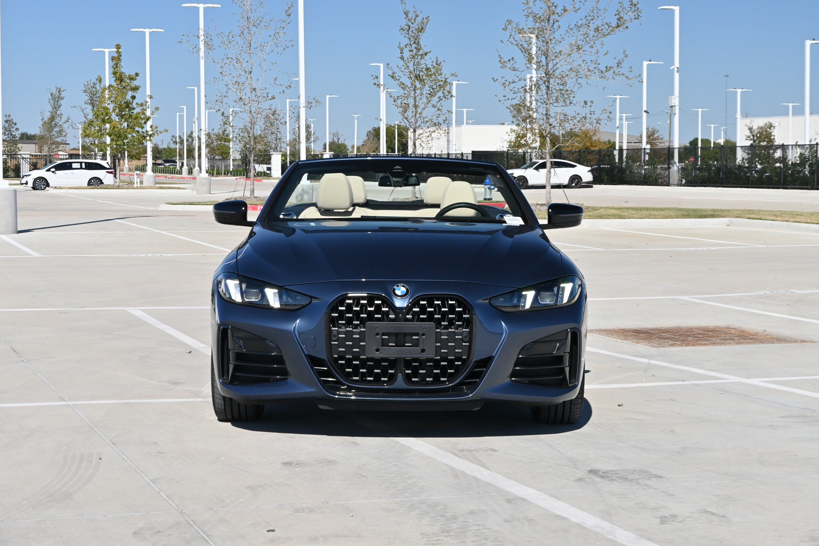 Used 2026 BMW 430i xDrive Convertible w/ M Sport Package AWD/4WD image 3