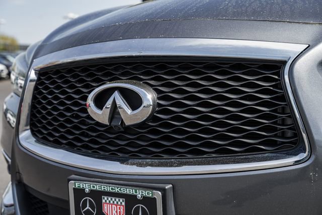 Used 2019 INFINITI QX60 Luxe w/ Essential Package image 11