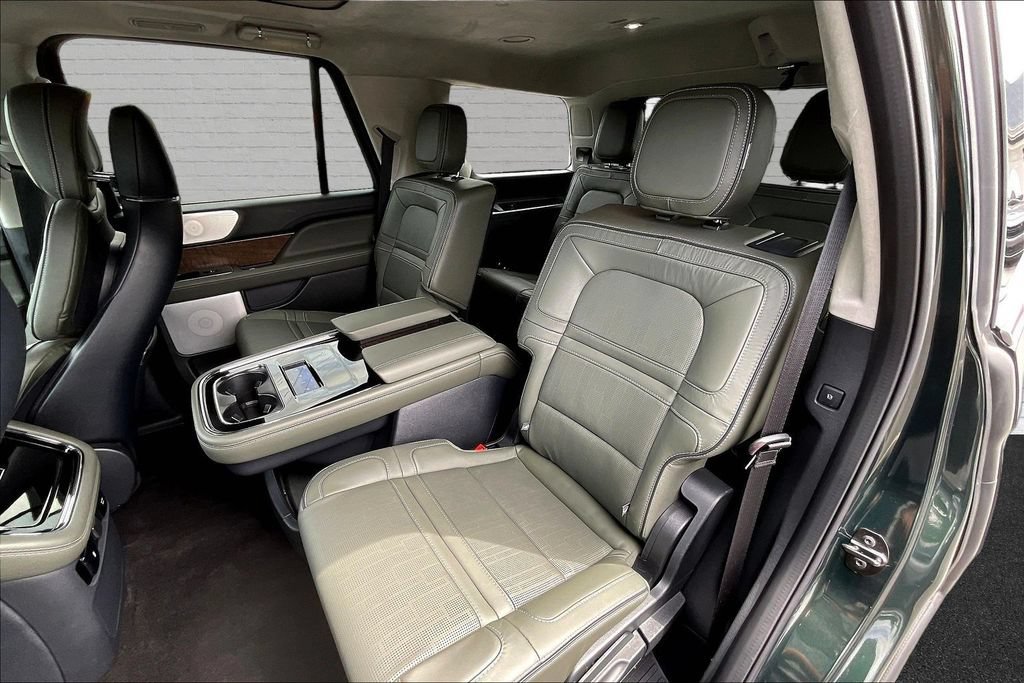Used 2022 Lincoln Navigator Black Label AWD/4WD image 21
