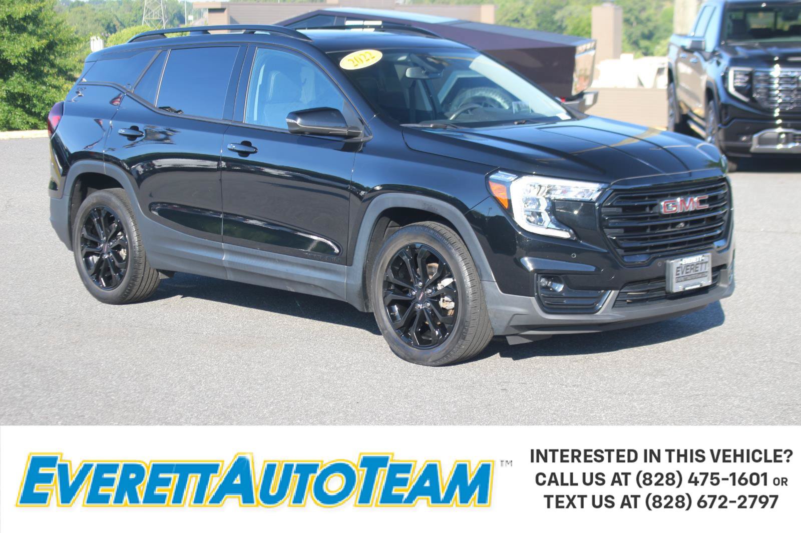 Used 2022 GMC Terrain SLT w/ Infotainment Package II FWD image 1