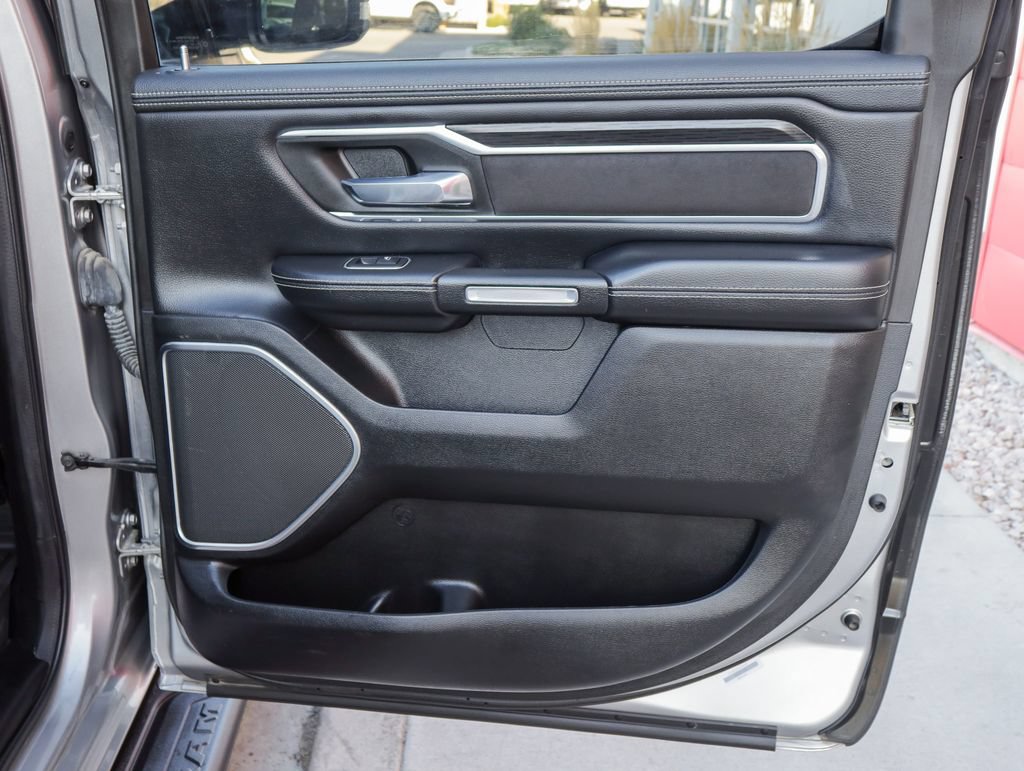 Used 2023 RAM 1500 Laramie AWD/4WD image 29