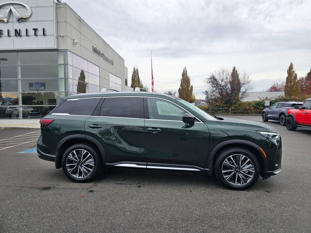 New 2026 INFINITI QX60 Luxe w/ Cargo Package image 8