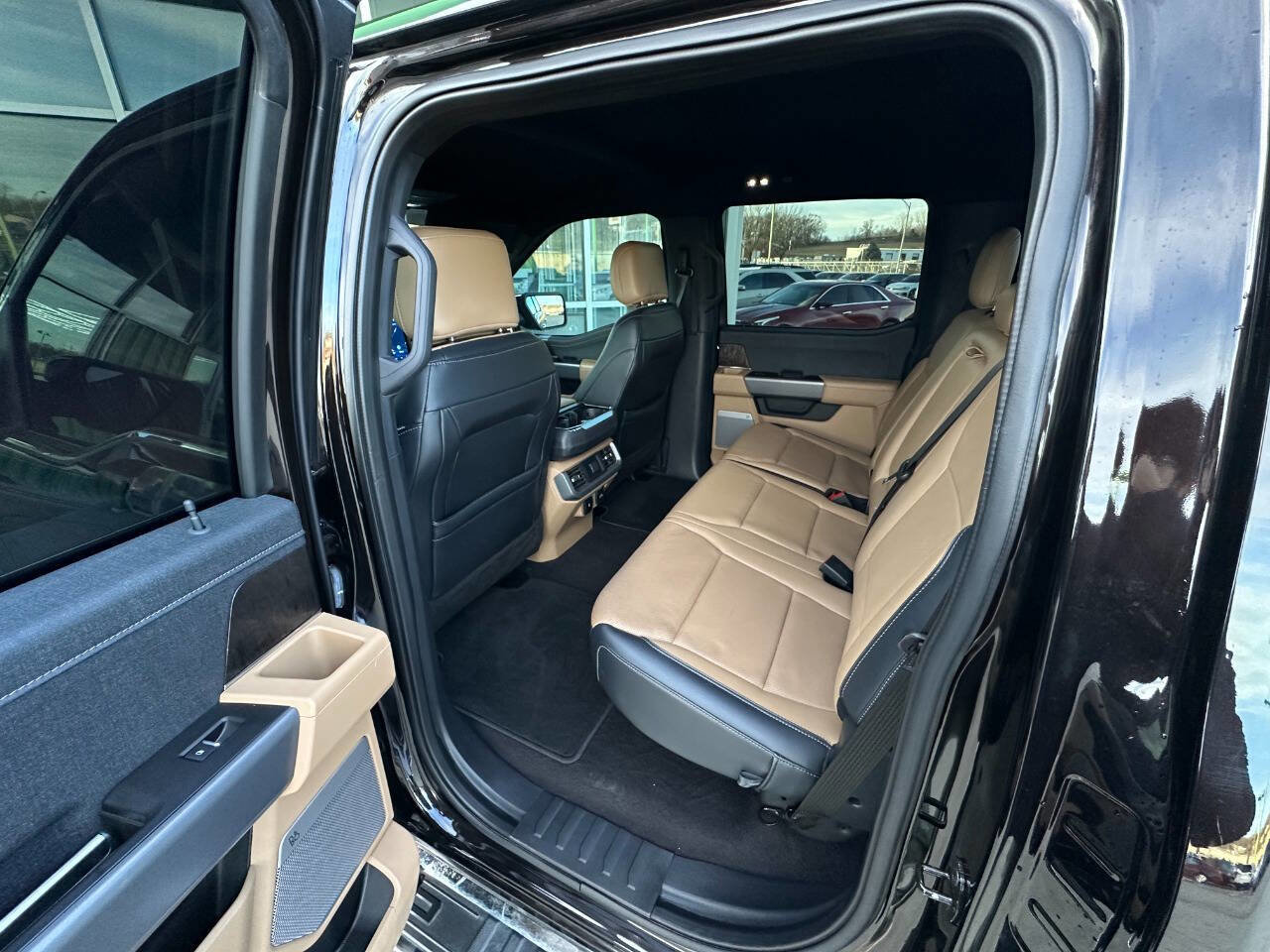 Used 2021 Ford F150 Lariat image 13