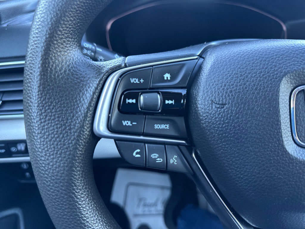 Used 2020 Honda Accord LX image 24