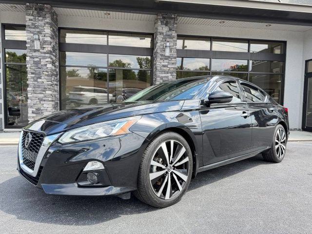 Used 2019 Nissan Altima 2.5 Platinum AWD/4WD image 14