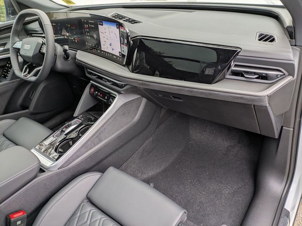 New 2025 Audi SQ5 Premium Plus image 24
