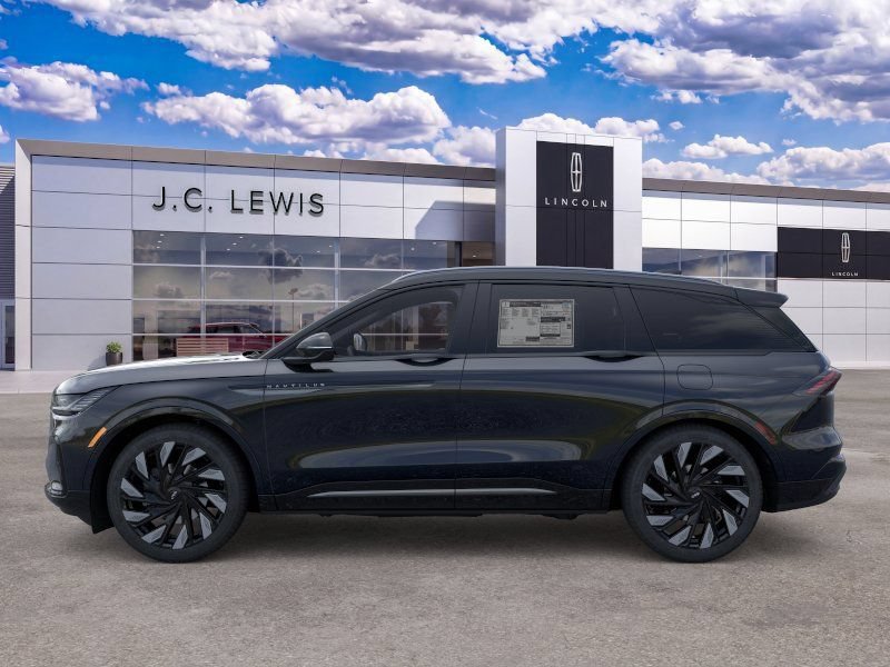 New 2026 Lincoln Nautilus Reserve AWD/4WD image 4