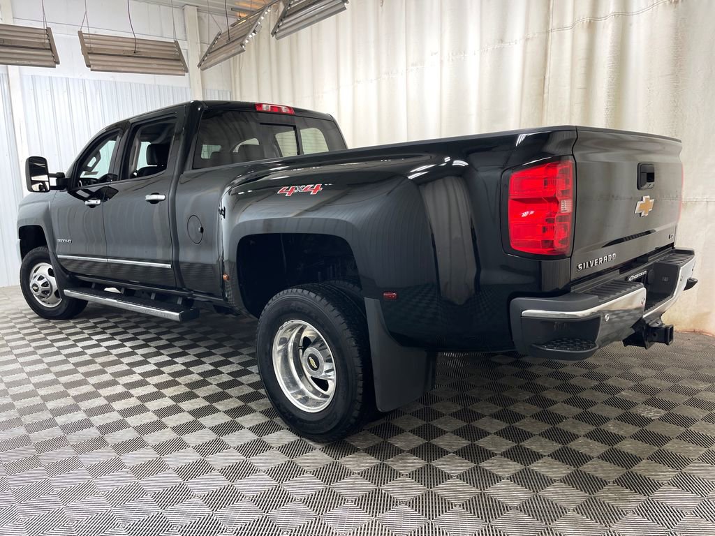Used 2015 Chevrolet Silverado 3500 LTZ w/ Duramax Plus Package image 49