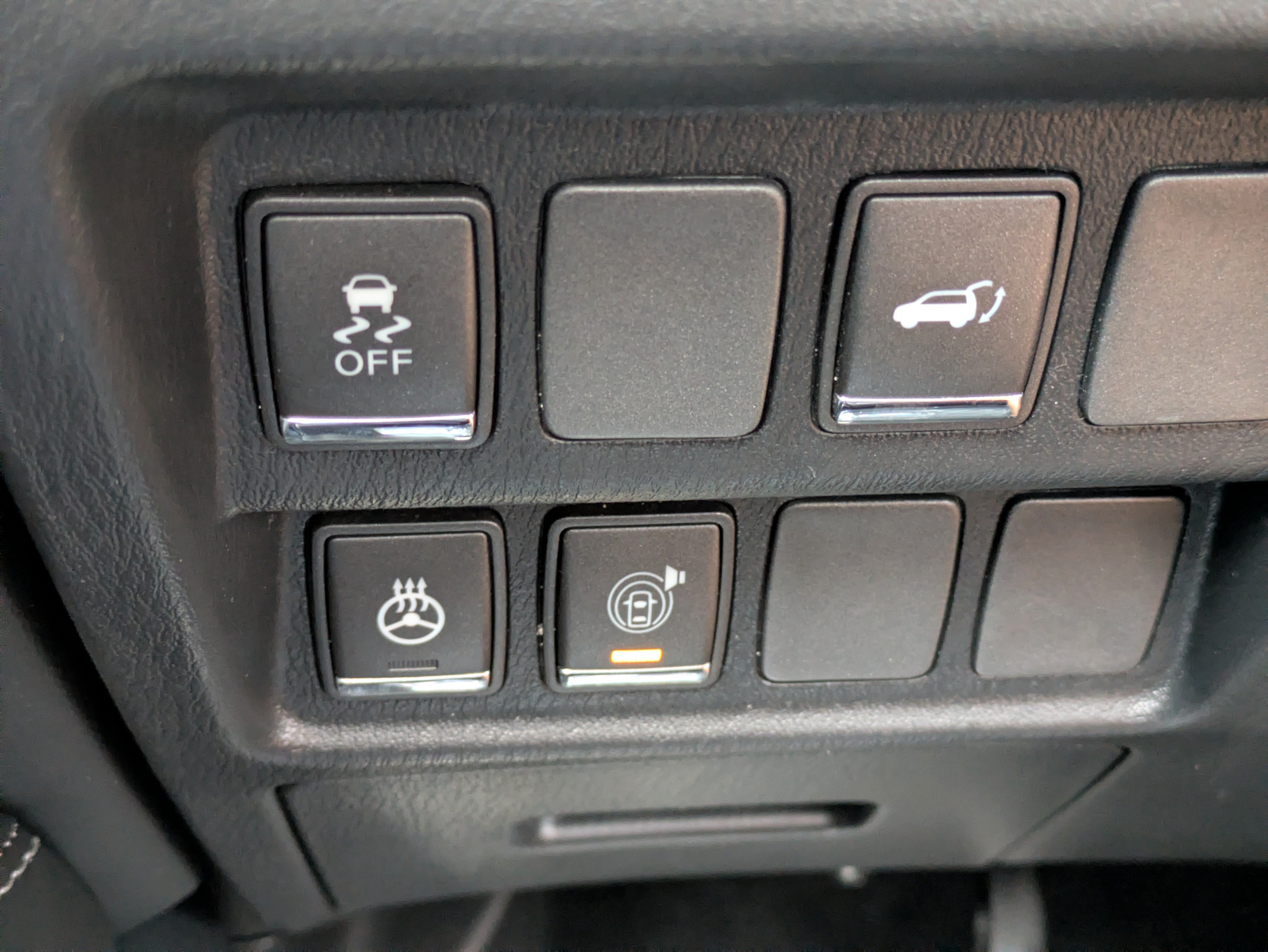 Used 2020 INFINITI QX60 Luxe w/ Essential Package FWD image 23