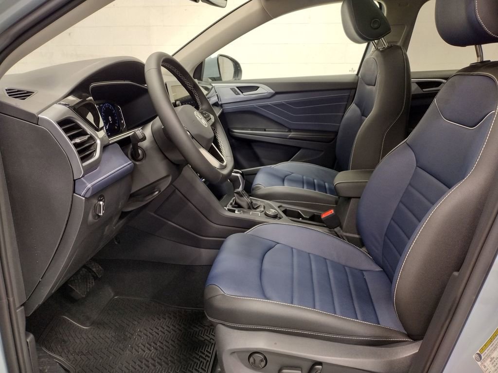 New 2026 Volkswagen Taos SEL image 20