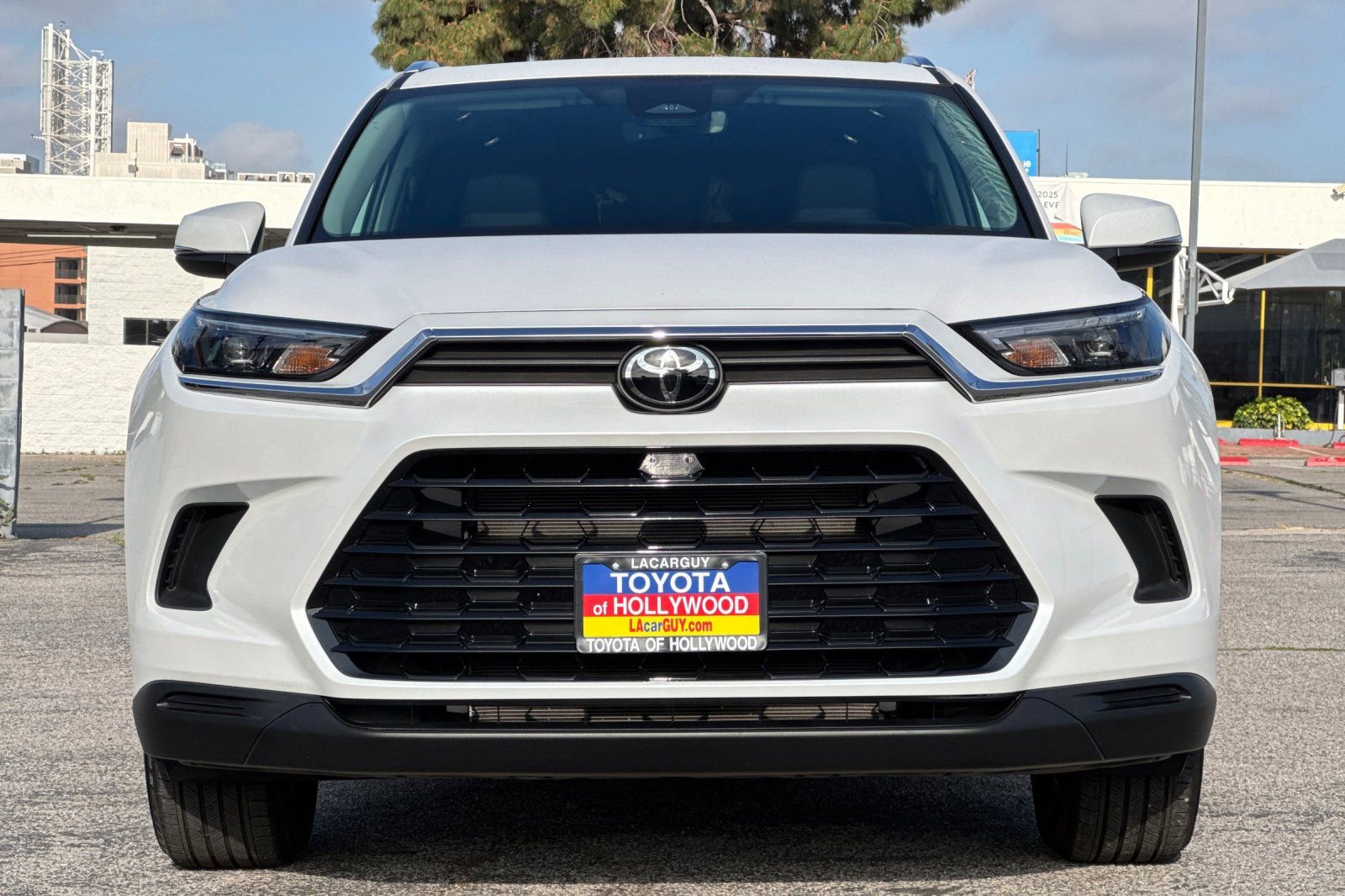 Certified 2024 Toyota Grand Highlander AWD image 9