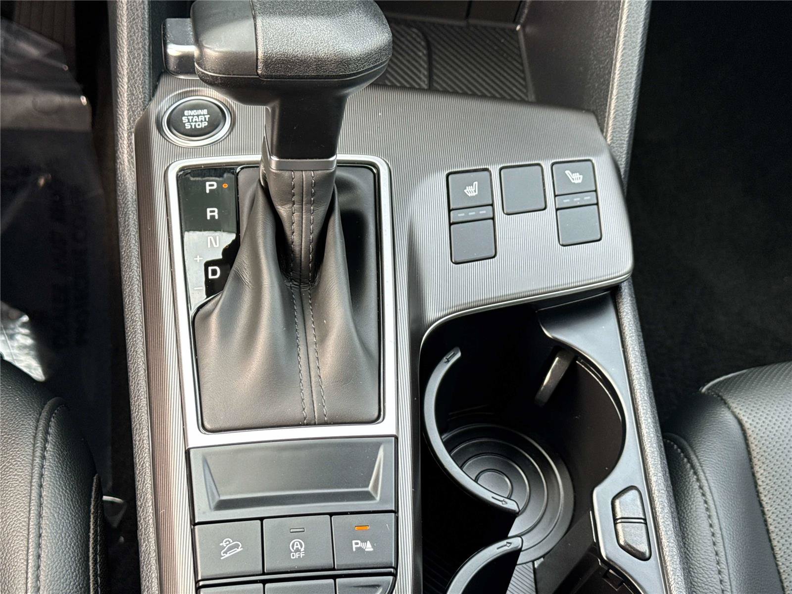Certified 2026 Kia Sportage EX FWD image 23