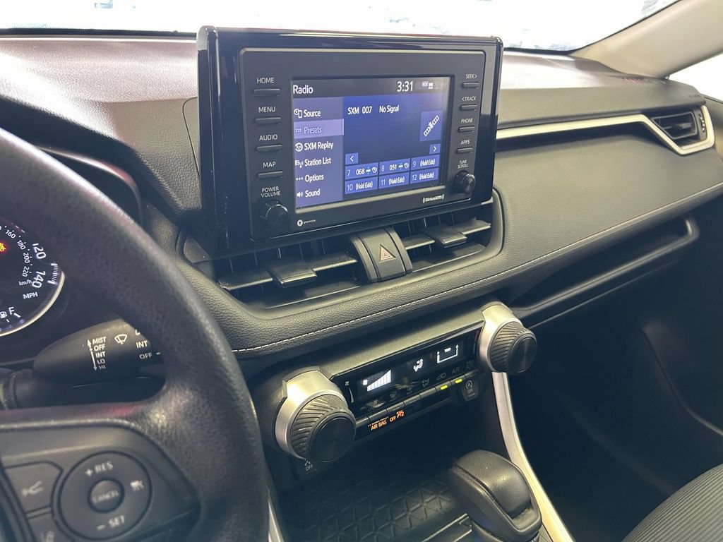 Certified 2022 Toyota RAV4 LE AWD/4WD image 20