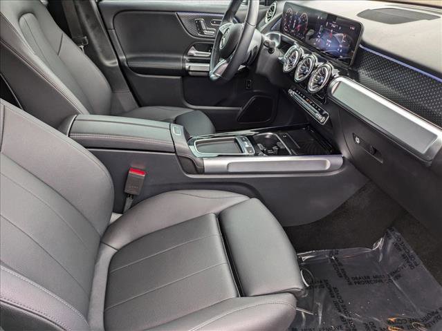 Used 2025 Mercedes-Benz GLB 250 image 20