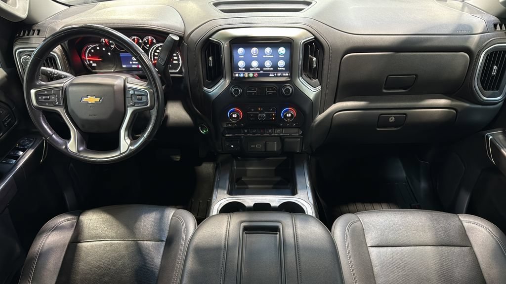 Used 2021 Chevrolet Silverado 3500 LTZ w/ LTZ Convenience Package AWD/4WD image 17