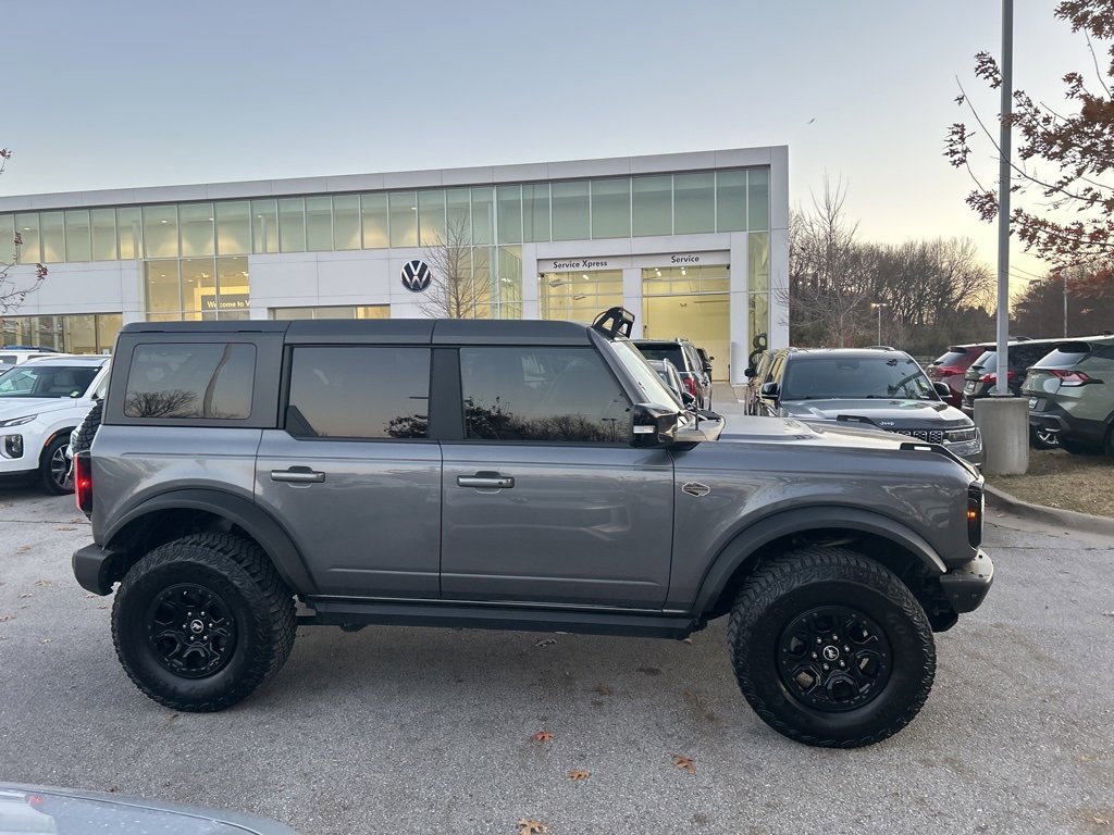 Used 2021 Ford Bronco Wildtrak image 2