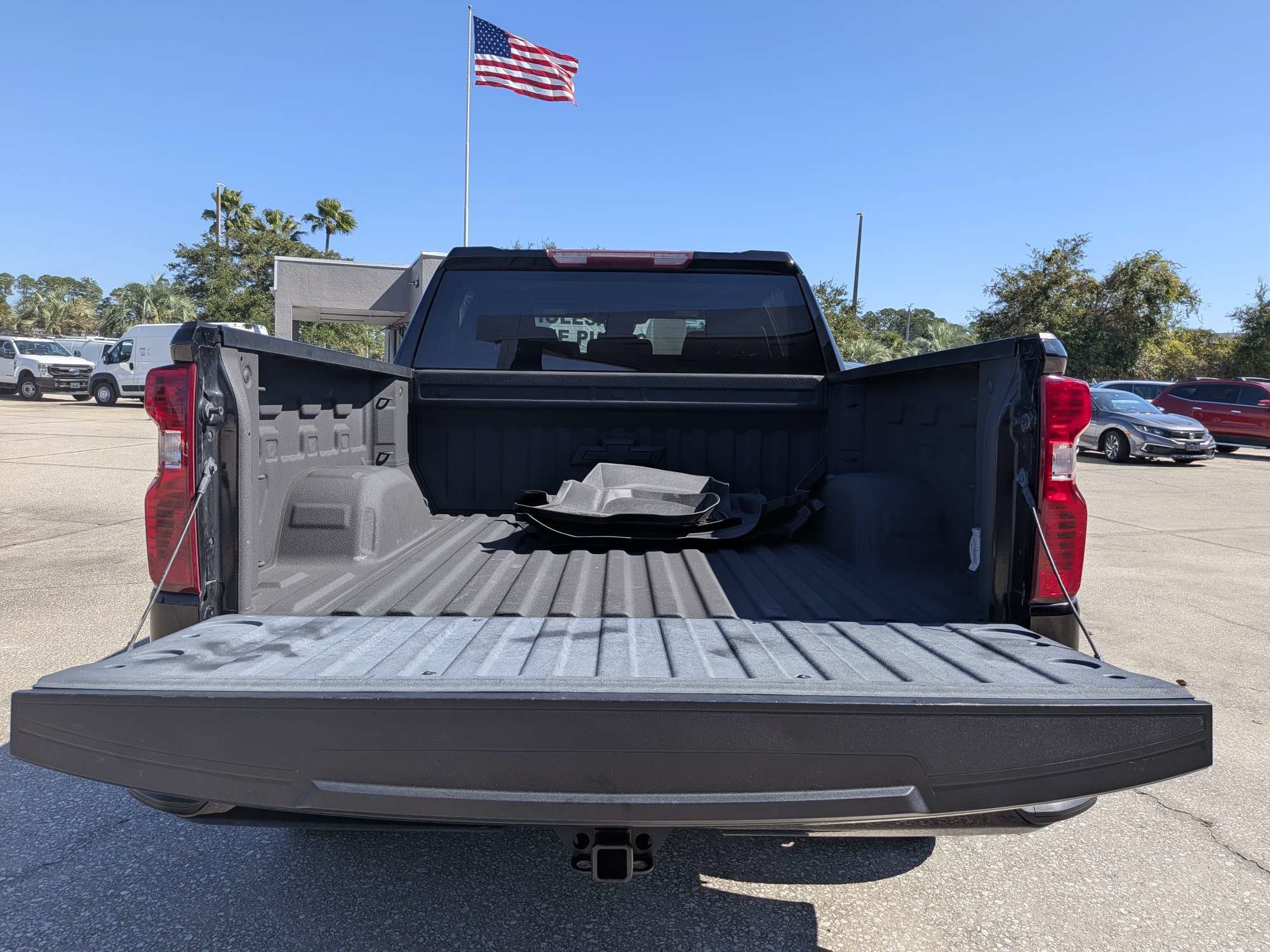 Used 2022 Chevrolet Silverado 1500 Custom AWD/4WD image 13