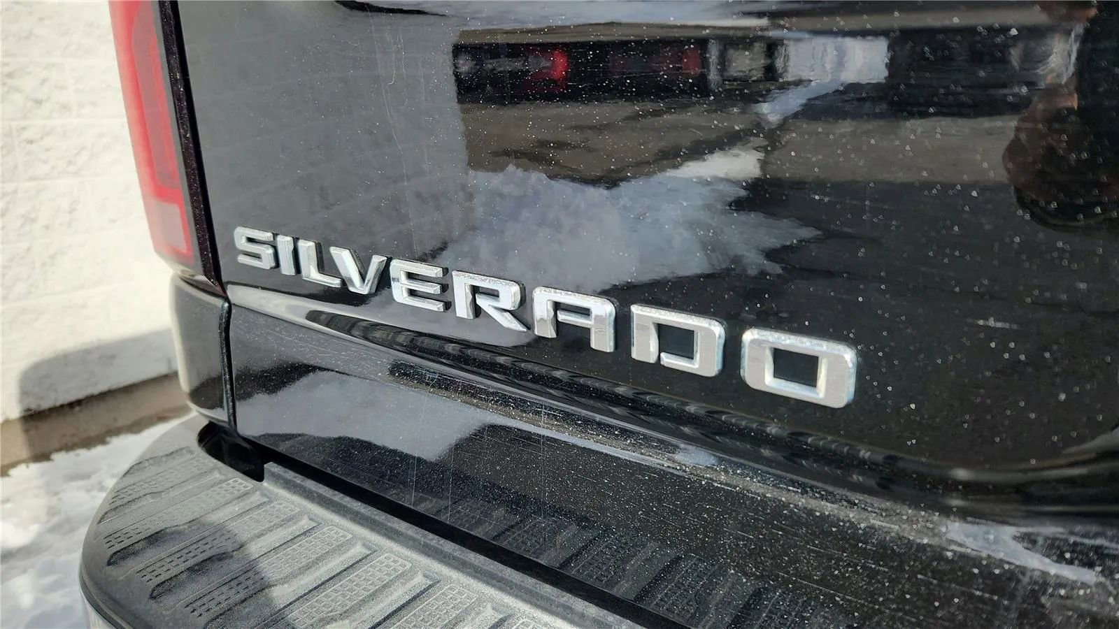 Used 2024 Chevrolet Silverado 2500 ZR2 image 15