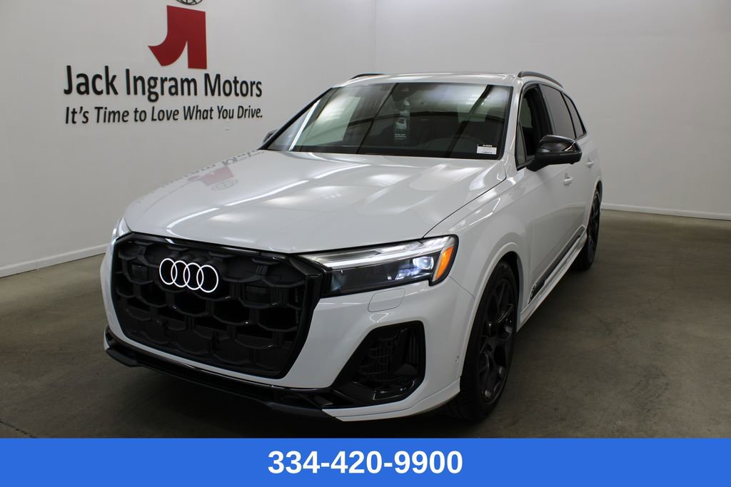 New 2026 Audi SQ7 Premium Plus