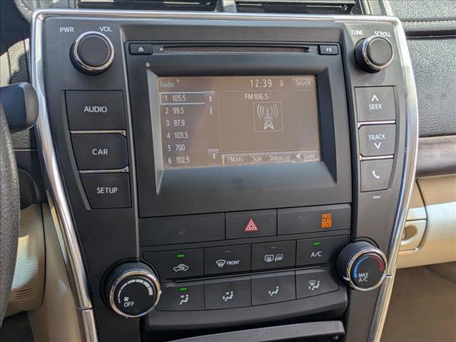 Used 2017 Toyota Camry LE FWD image 11
