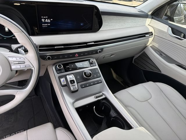 Used 2023 Hyundai Palisade Calligraphy w/ Winter Package FWD image 28