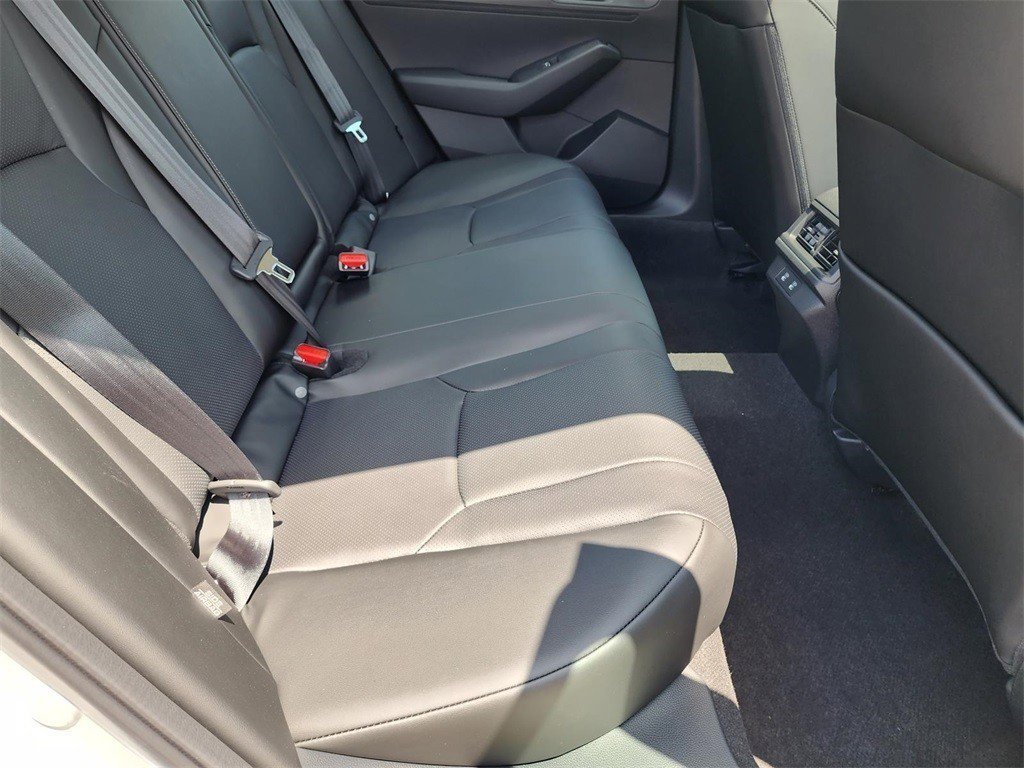 Used 2024 Honda Accord EX-L image 18