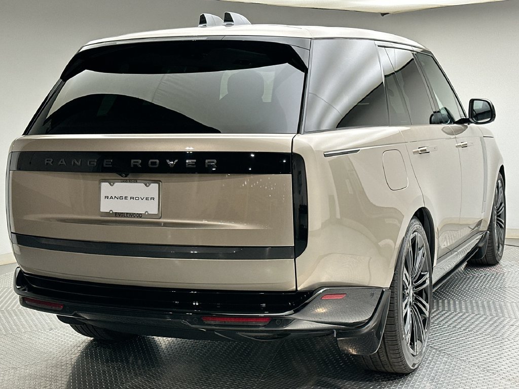 New 2027 Land Rover Range Rover SE AWD/4WD image 3