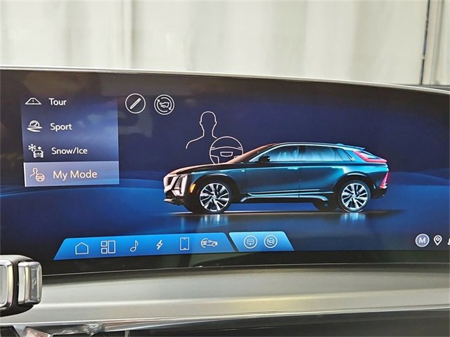 Used 2024 Cadillac Lyriq Sport image 44