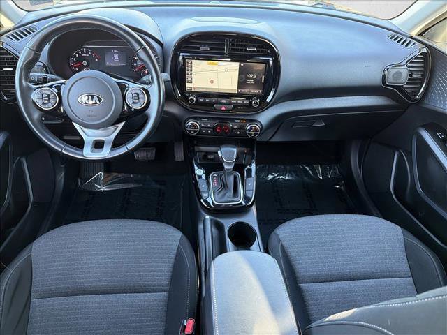 Used 2020 Kia Soul EX image 24