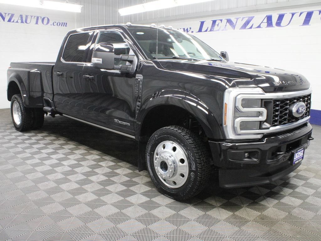 Used 2026 Ford F450 Platinum AWD/4WD image 3