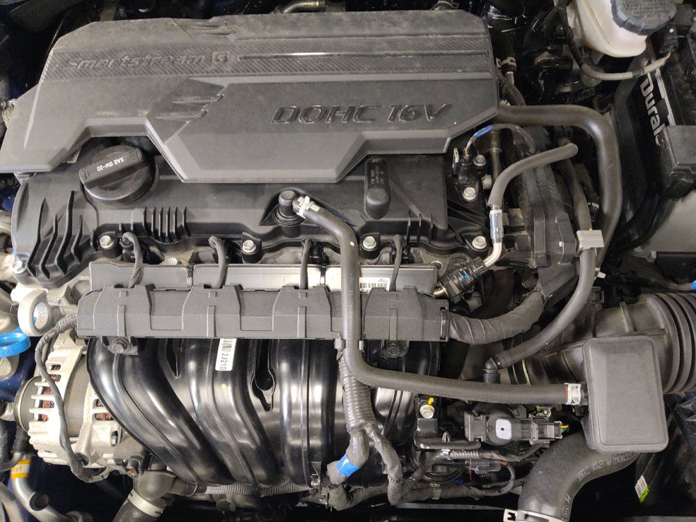 Used 2025 Hyundai Elantra SEL FWD image 30