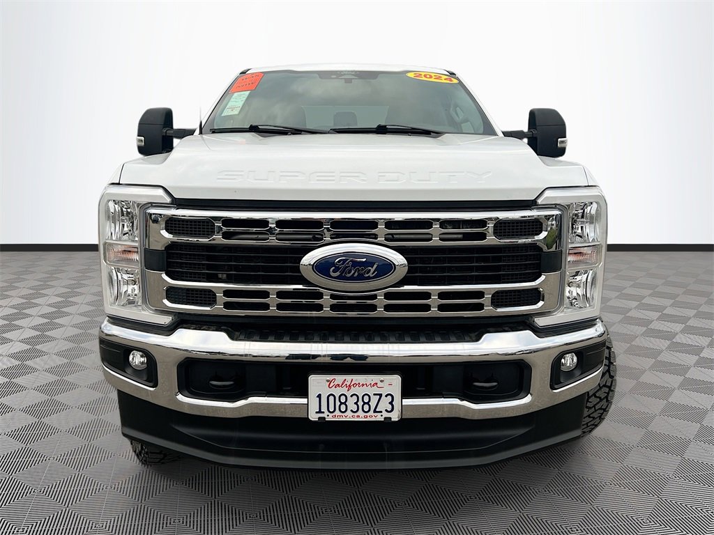 Used 2024 Ford F250 XLT w/ FX4 Off-Road Package image 2