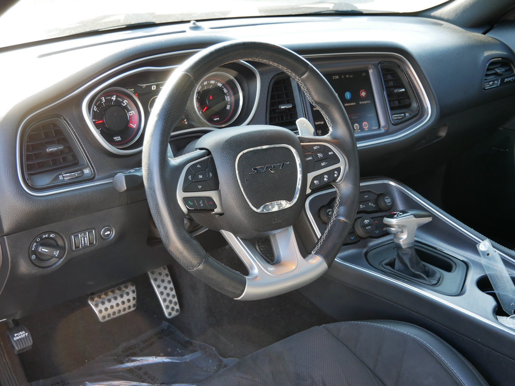 Used 2016 Dodge Challenger SRT w/ Technology Group RWD image 12