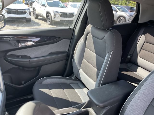 New 2026 Chevrolet TrailBlazer LS w/ LS Convenience Package FWD image 23