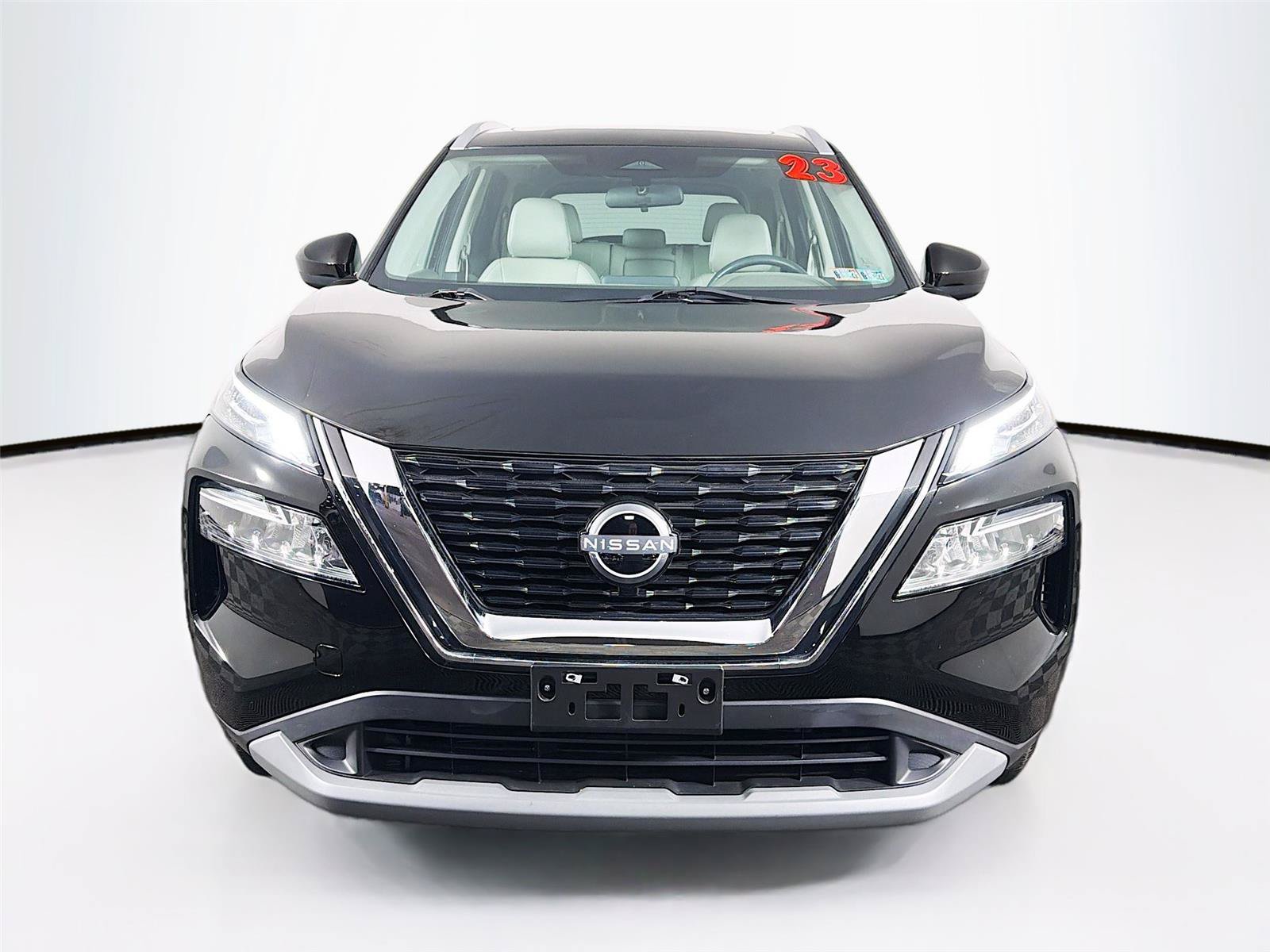 Used 2023 Nissan Rogue SV w/ SV Premium B Package AWD/4WD image 6