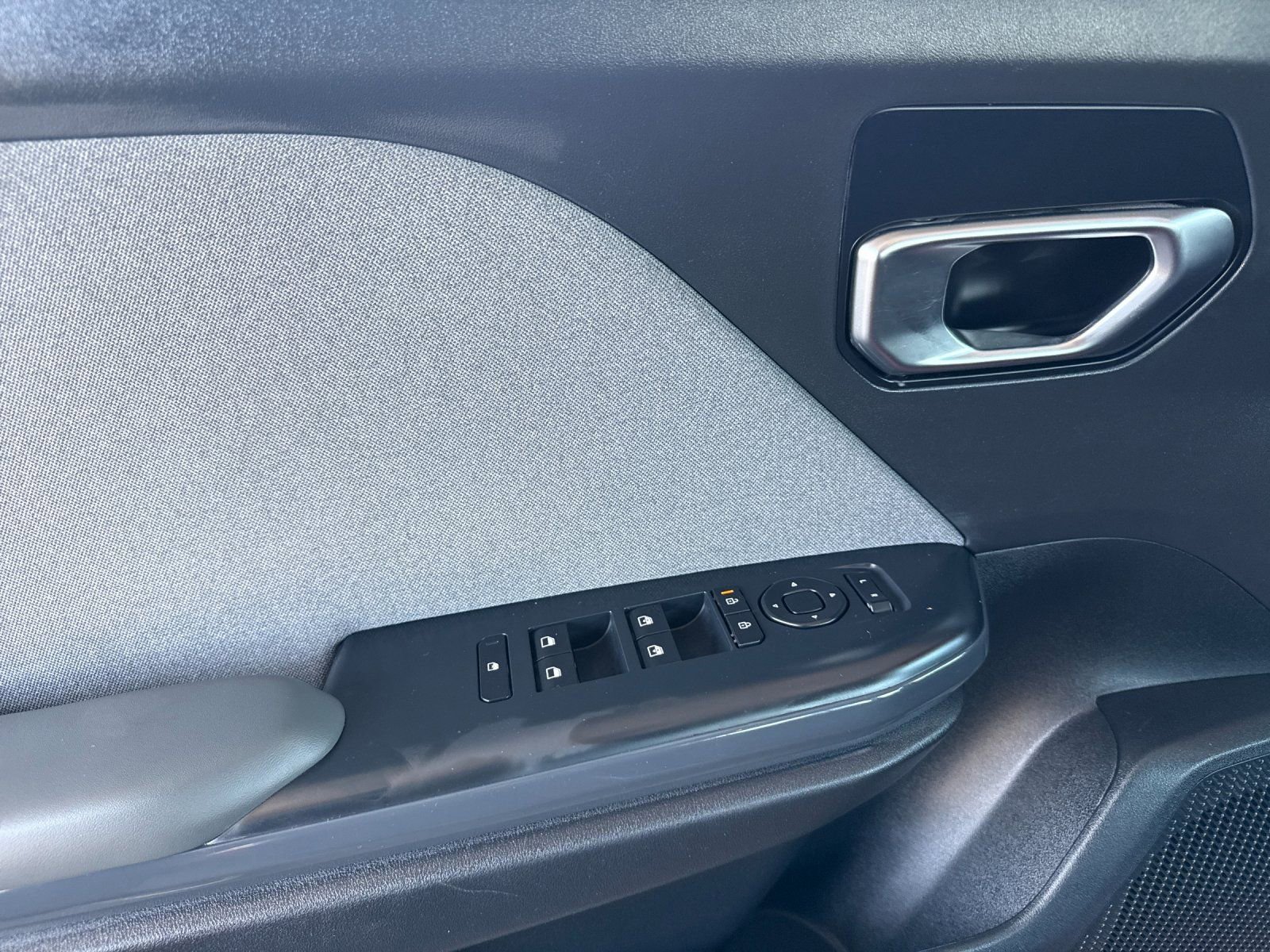 Certified 2025 Kia K4 EX FWD image 10