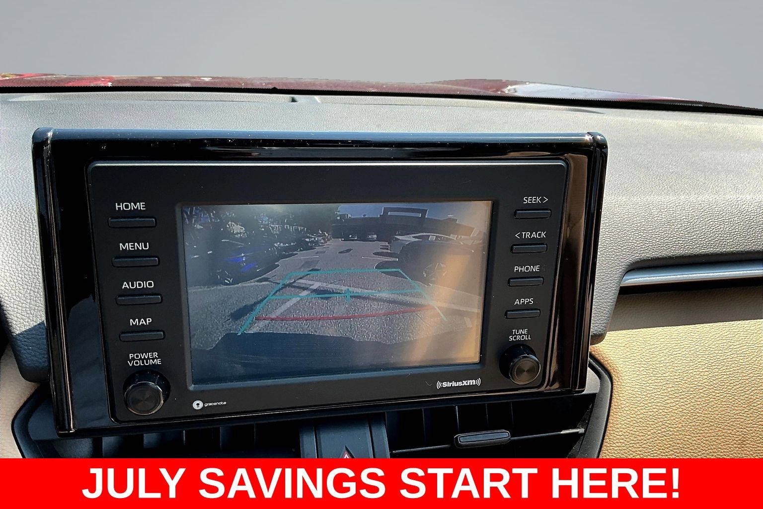 Used 2020 Toyota RAV4 LE FWD image 13
