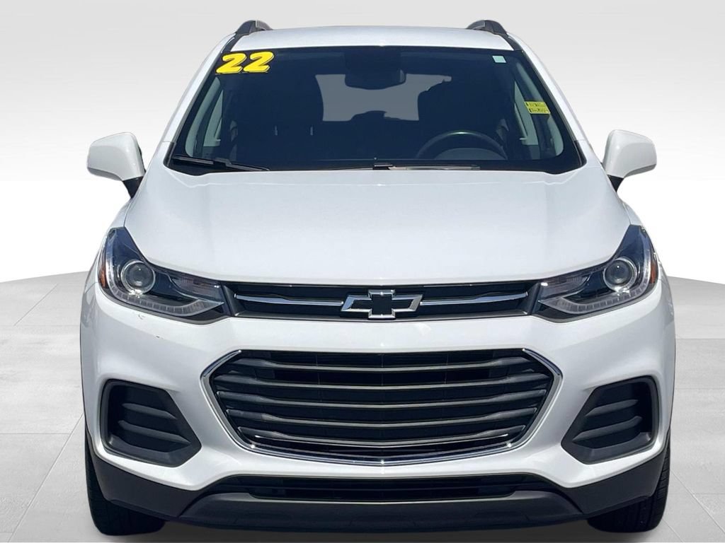Used 2022 Chevrolet Trax LT w/ Driver Confidence Package AWD/4WD image 9