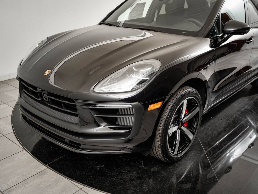 New 2026 Porsche Macan S AWD/4WD image 16