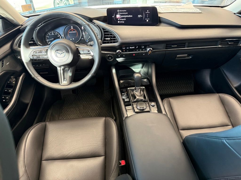 New 2025 MAZDA MAZDA3 2.5 Turbo Sedan w/Premium Plus image 24