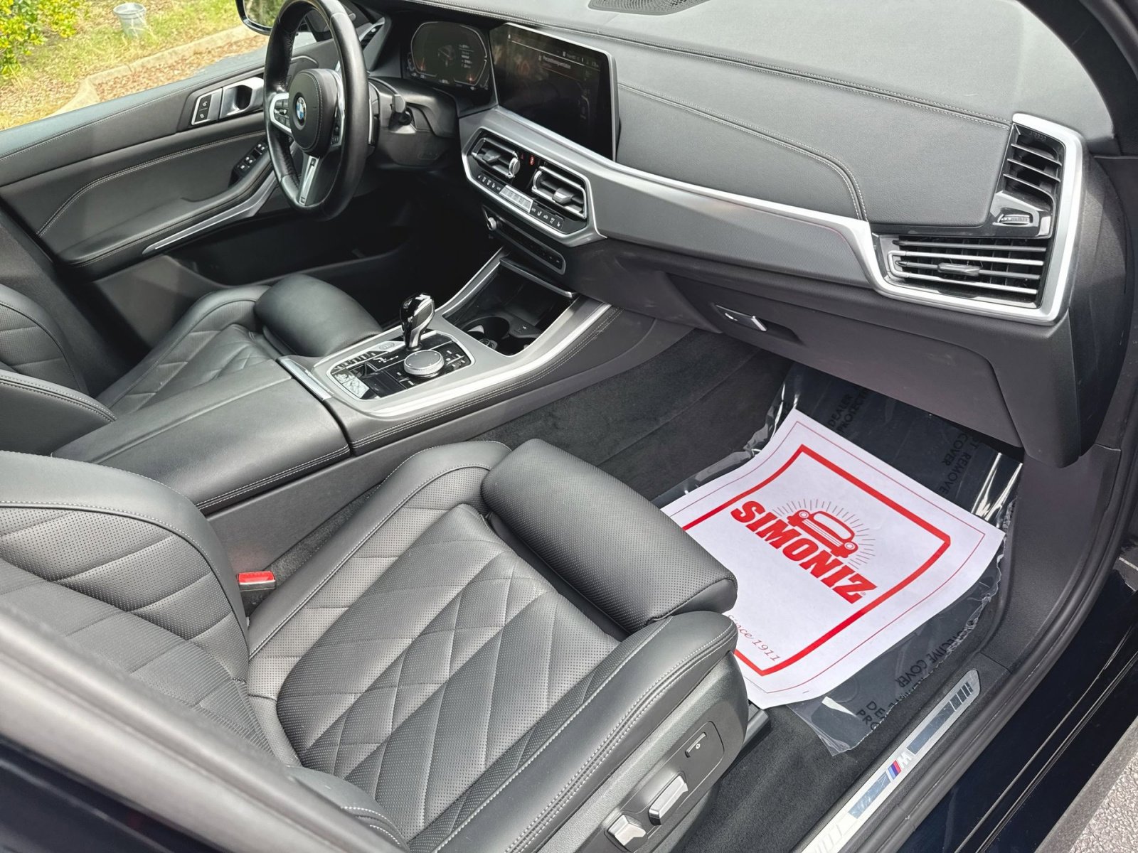 Used 2023 BMW X5 xDrive40i w/ M Sport Package image 33