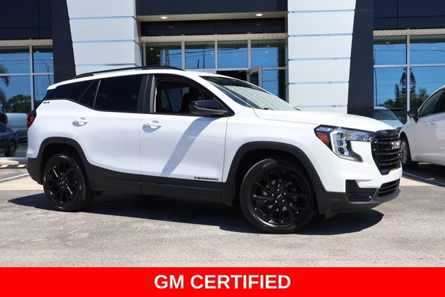 Certified 2024 GMC Terrain SLE w/ Elevation Edition image 2