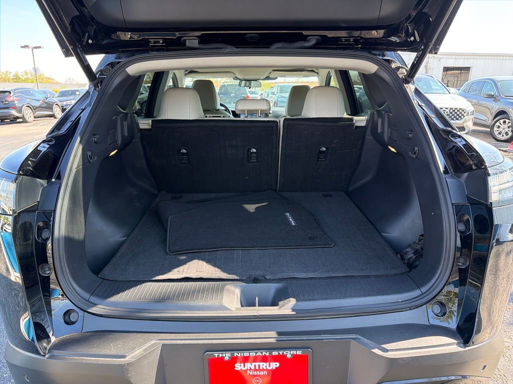 Used 2025 Nissan Murano SV AWD/4WD image 28