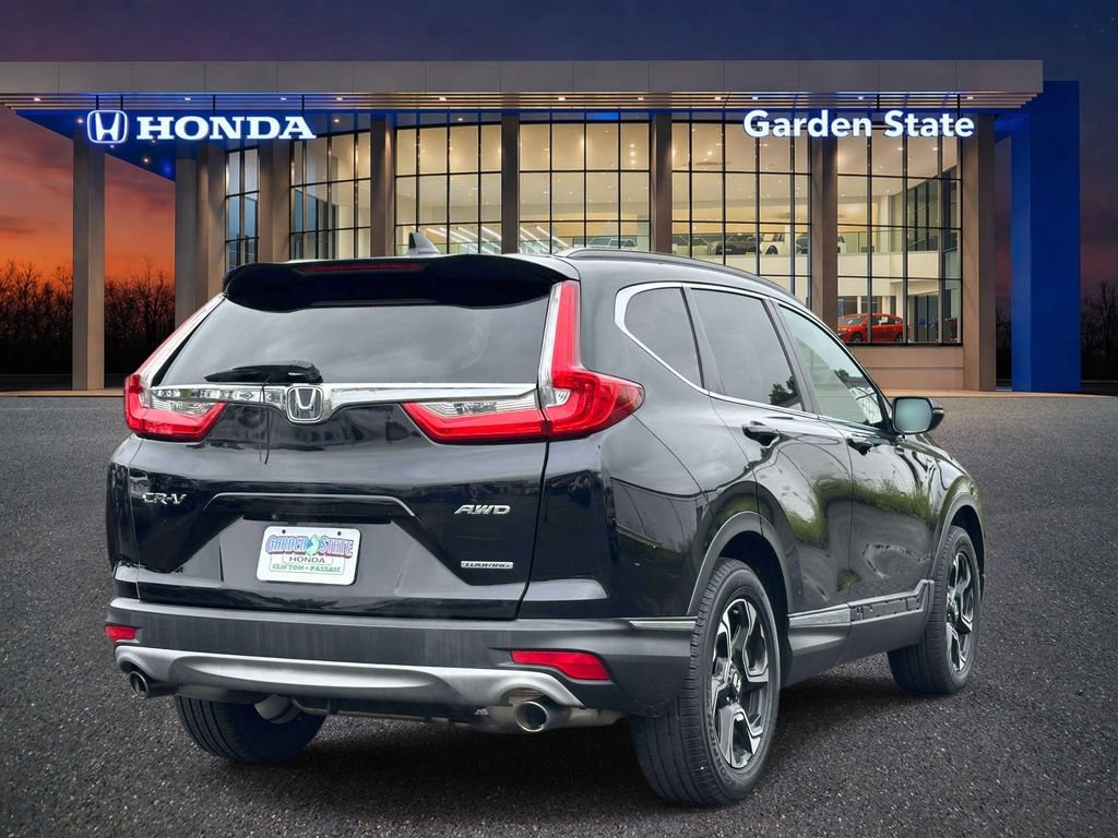 Used 2017 Honda CR-V Touring image 3