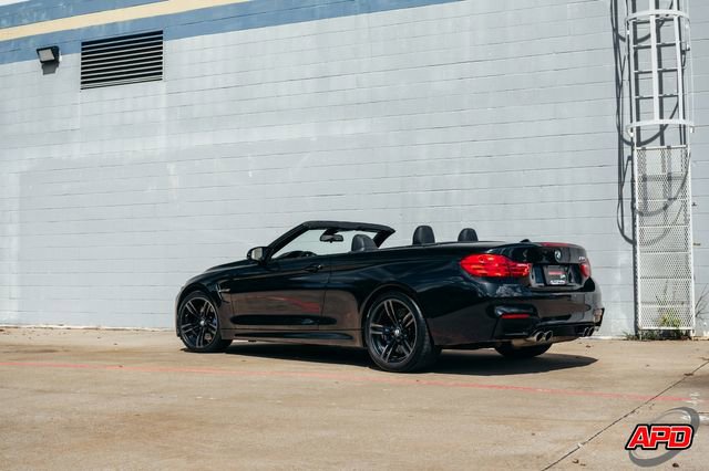 Used 2015 BMW M4 Convertible image 42