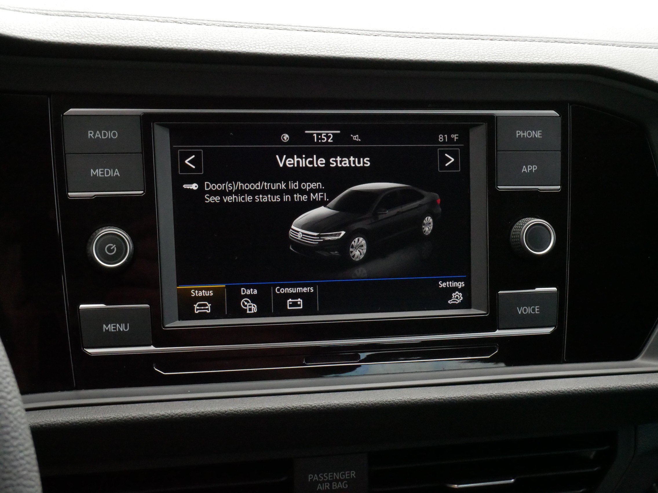 Certified 2023 Volkswagen Jetta S FWD image 22