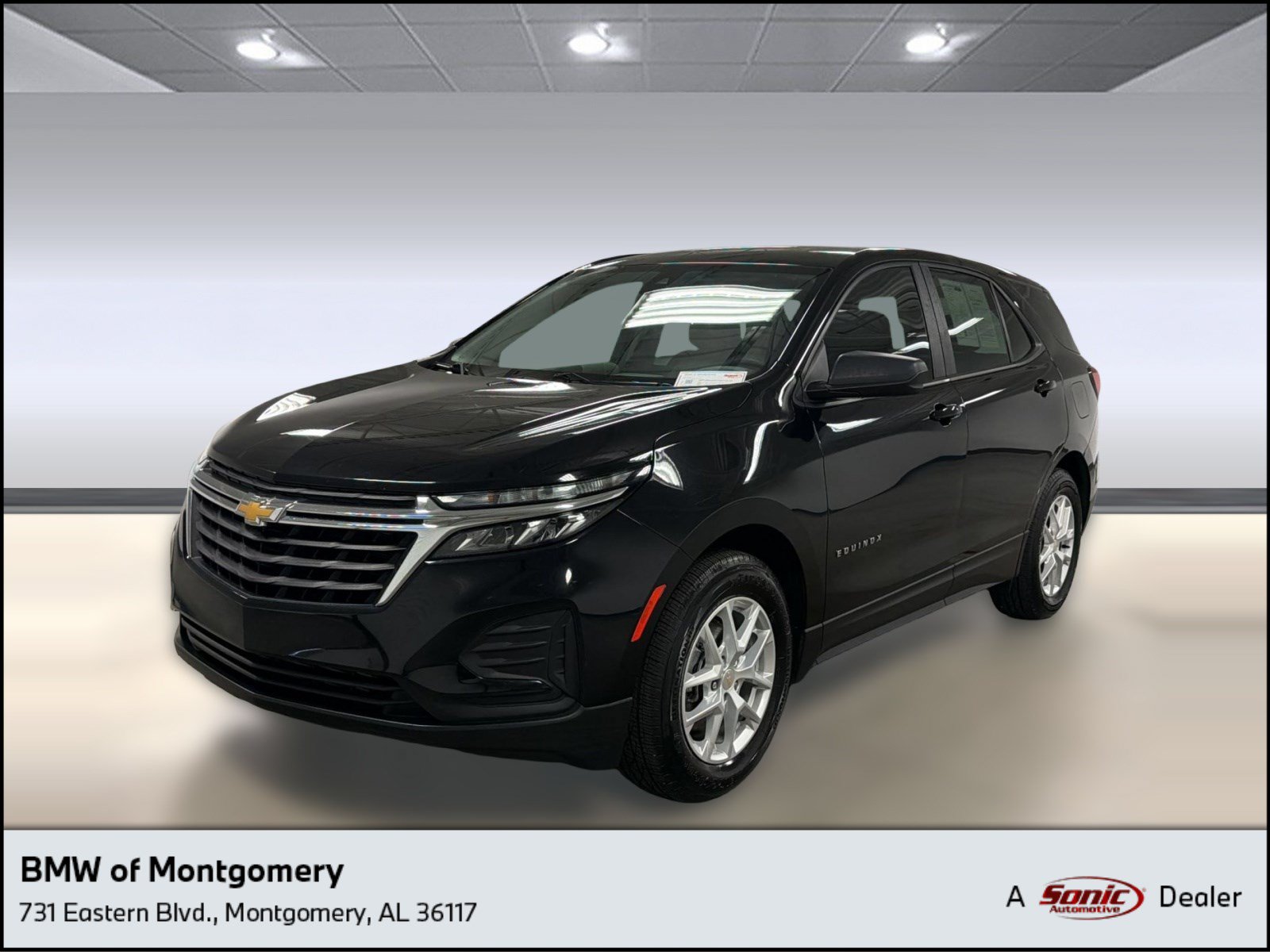 Used 2023 Chevrolet Equinox LS FWD image 1