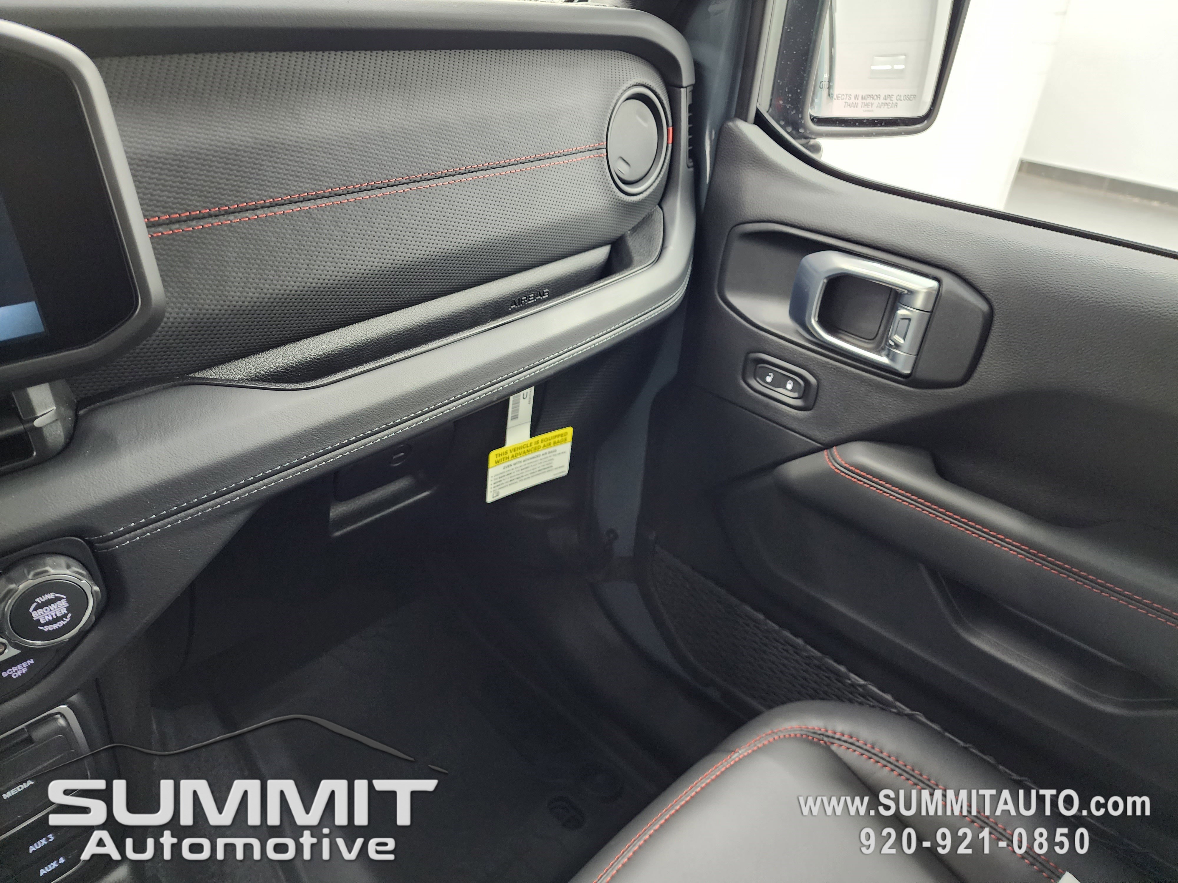 New 2026 Jeep Wrangler Unlimited Rubicon w/ Safety Group image 11