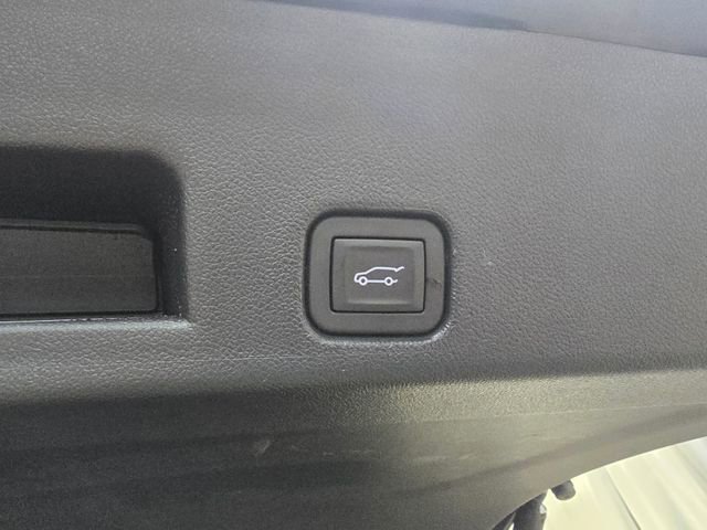 Used 2024 GMC Acadia Elevation w/ Luxury Package image 27
